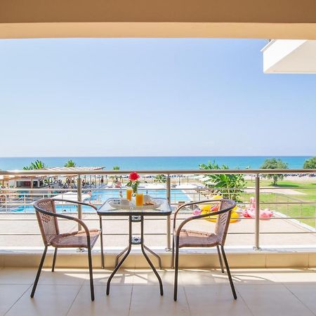 Ocean Hotel Resort カストロシキア エクステリア 写真