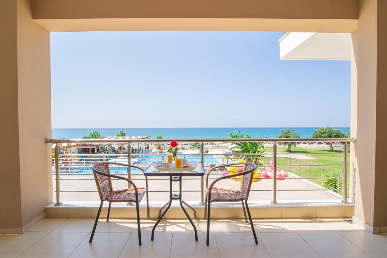 Ocean Hotel Resort カストロシキア エクステリア 写真